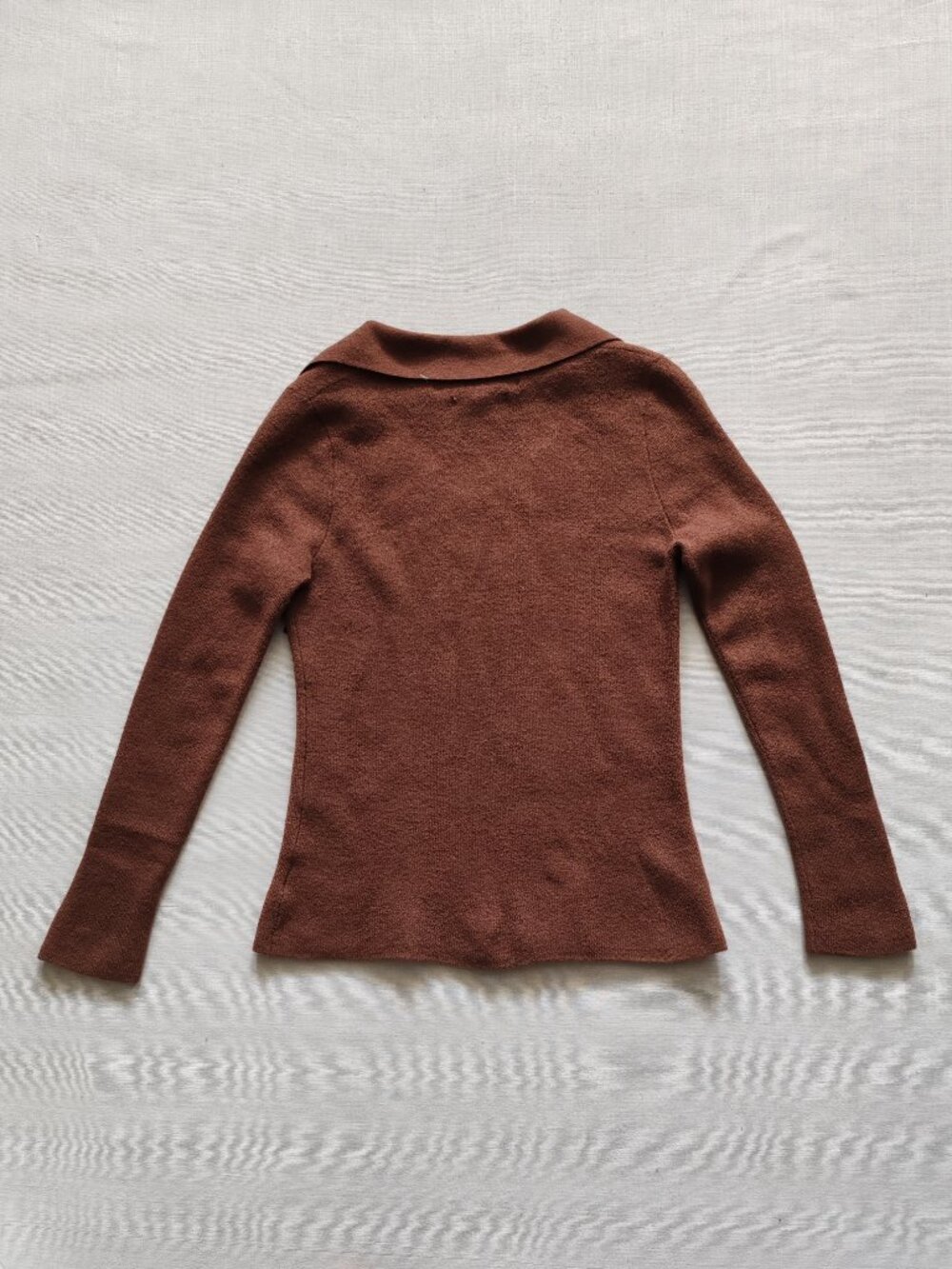 Max Studio Brown V-Neck Ribbed Sweater - Picture 6 of 10